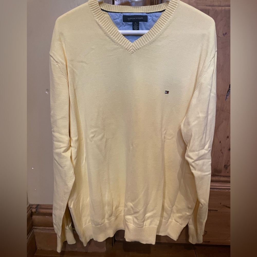 90s Vintage Tommy Hilfiger Sweater. GC